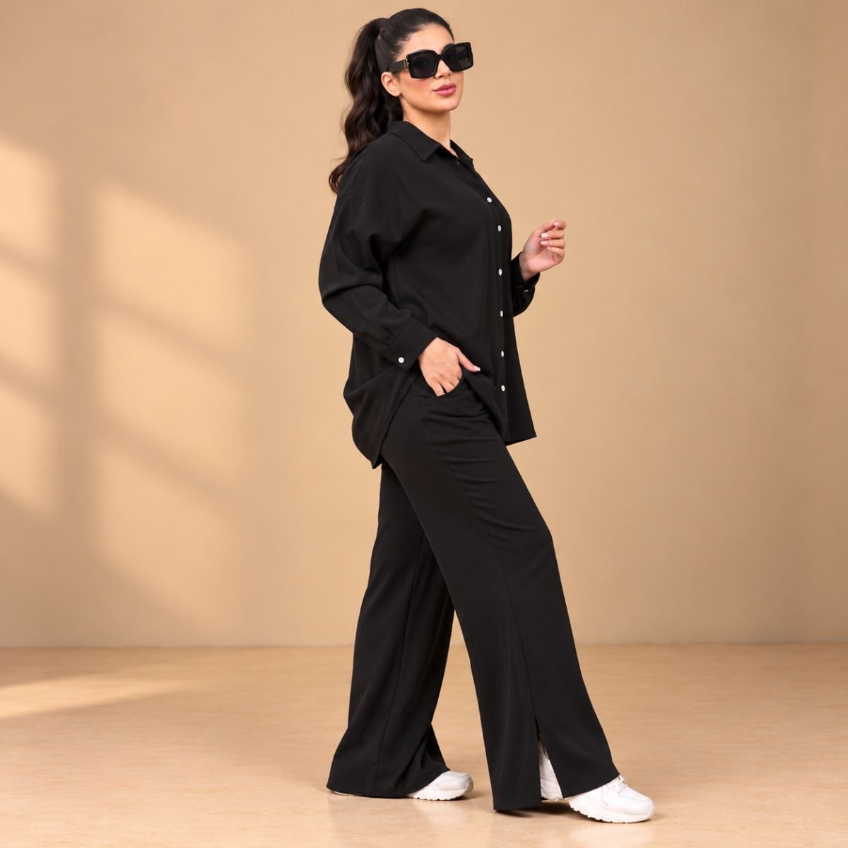 Semi wide slit leg cord set